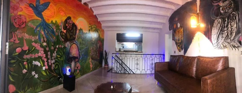 Jungle House Medellin Hostel